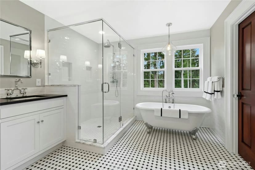 Property photo for 24632 Ne 72nd Street, Redmond photo 18