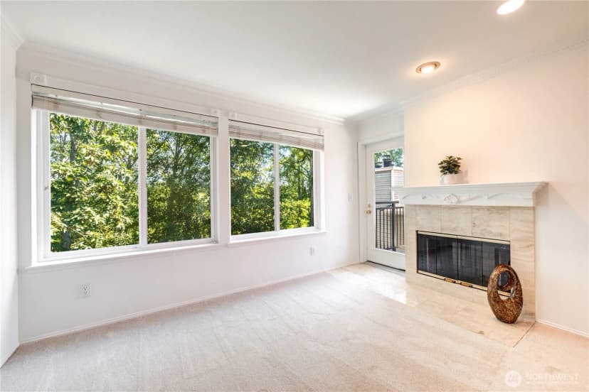 Property photo for 18210 73rd Avenue Ne #304, Kenmore photo 5