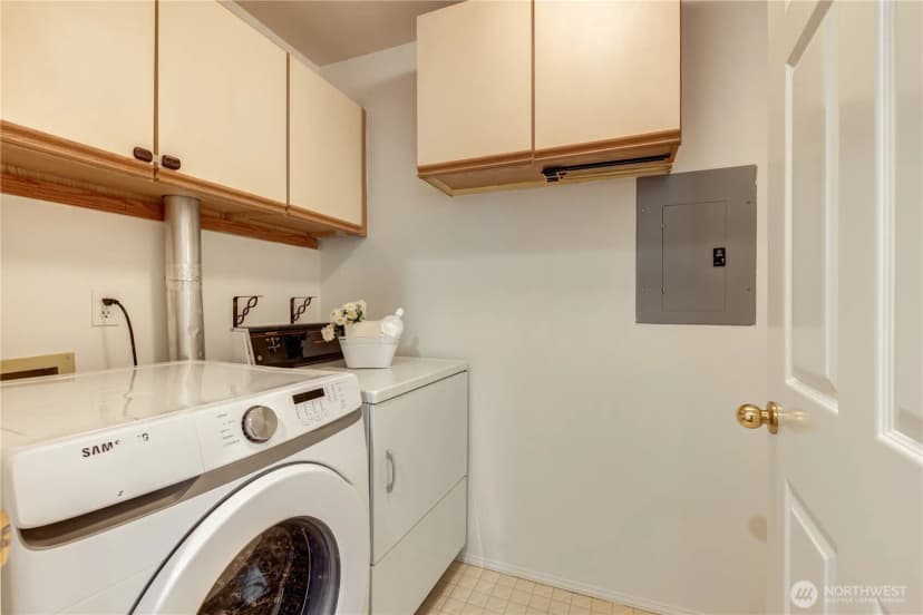 Property photo for 18210 73rd Avenue Ne #304, Kenmore photo 21