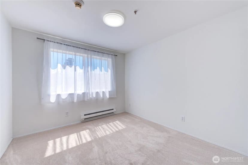 Property photo for 18210 73rd Avenue Ne #304, Kenmore photo 15