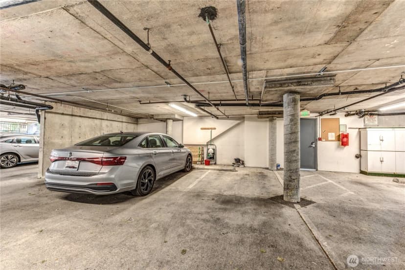 Property photo for 18210 73rd Avenue Ne #304, Kenmore photo 24