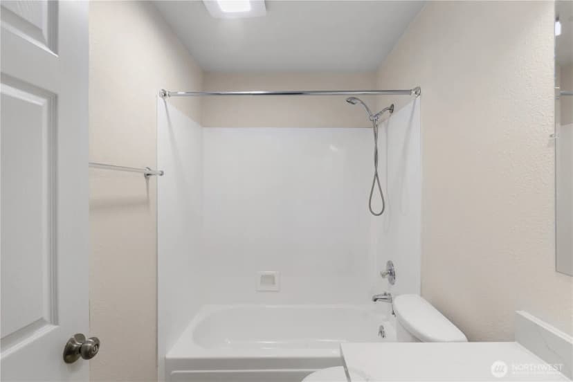 Property photo for 4426 147th Place Ne #a-10, Bellevue photo 18