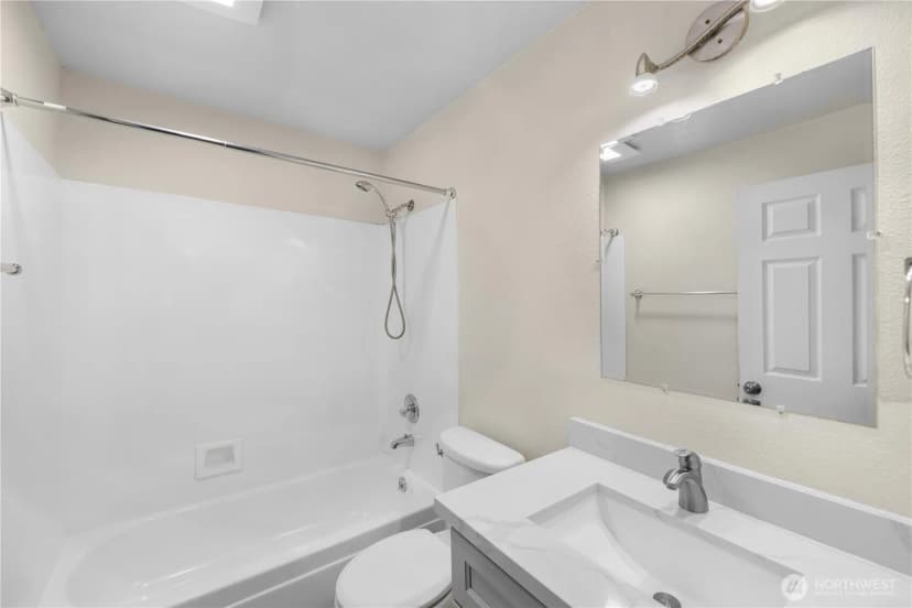 Property photo for 4426 147th Place Ne #a-10, Bellevue photo 17
