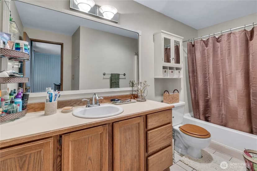 Property photo for 10015 Jimi Place Sw, Port Orchard photo 21