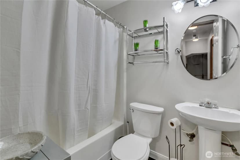 Property photo for 10015 Jimi Place Sw, Port Orchard photo 24