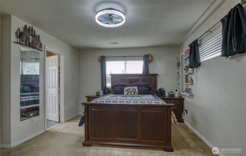 Property photo for 815 E Simpson Avenue, Montesano photo 19