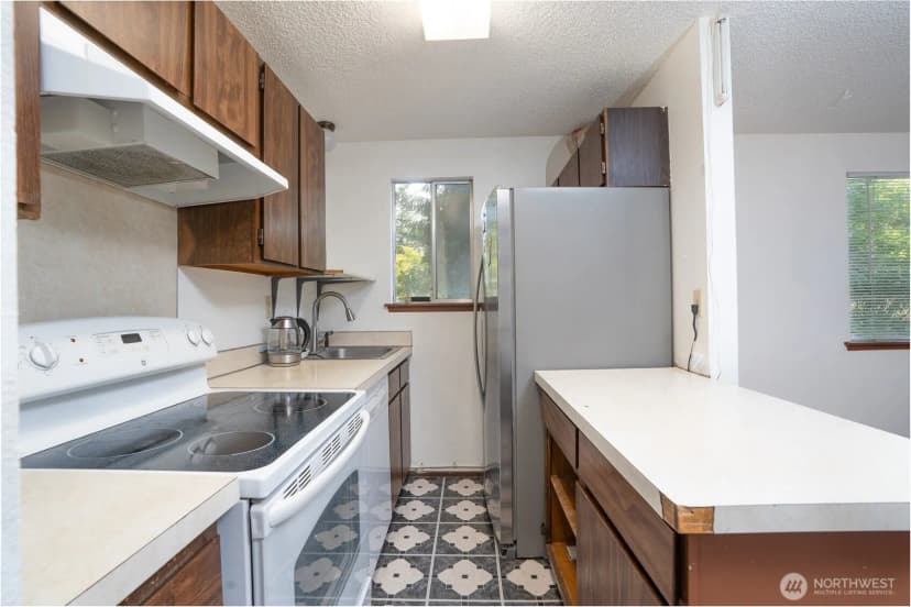 Property photo for 1602 Groves Avenue Nw, Olympia photo 7