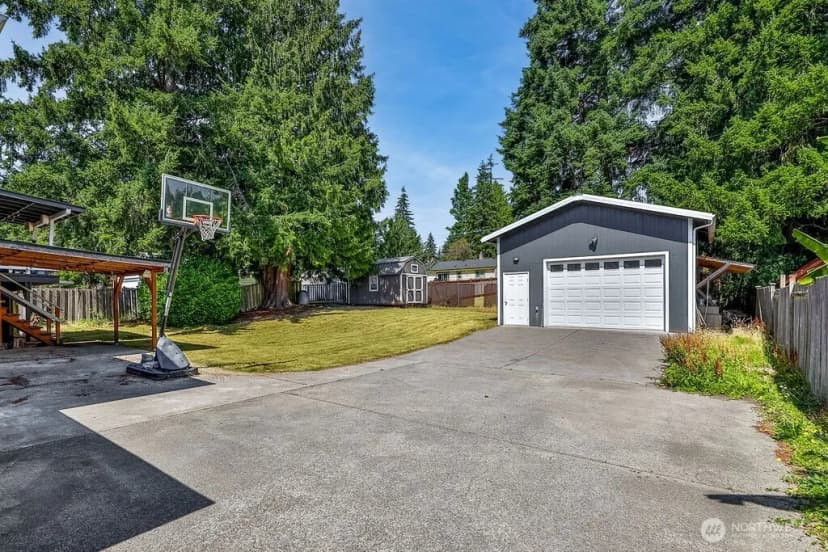 Property photo for 4601 238th Place Sw, Mountlake Terrace photo 27