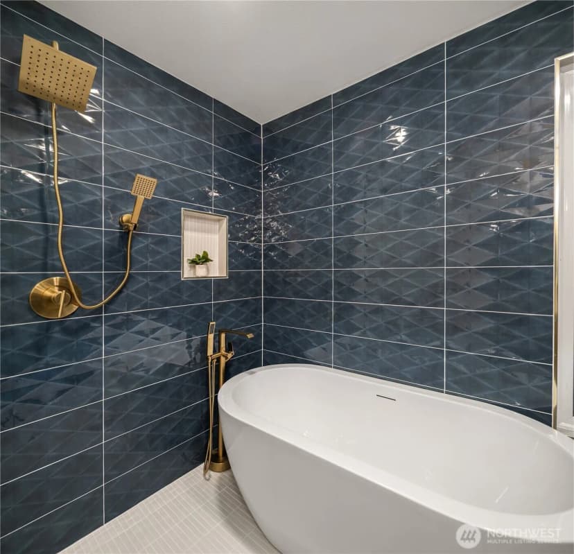 Property photo for 701 10th Street, Mukilteo photo 26