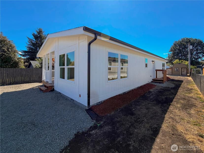 Property photo for 713 B Street, Vader photo 12