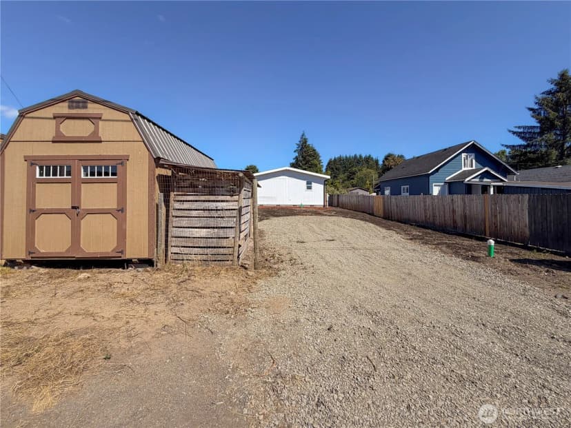 Property photo for 713 B Street, Vader photo 13