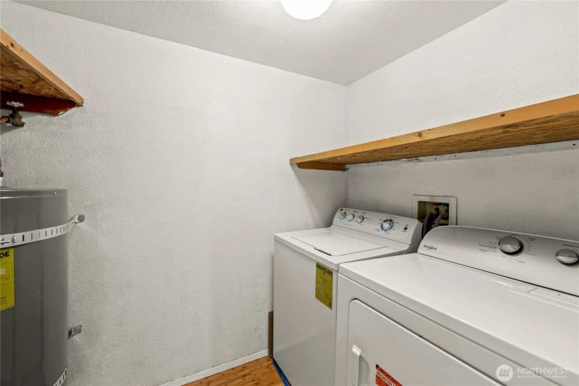 Property photo for 819 Sw 134th Street Sw, Burien photo 17