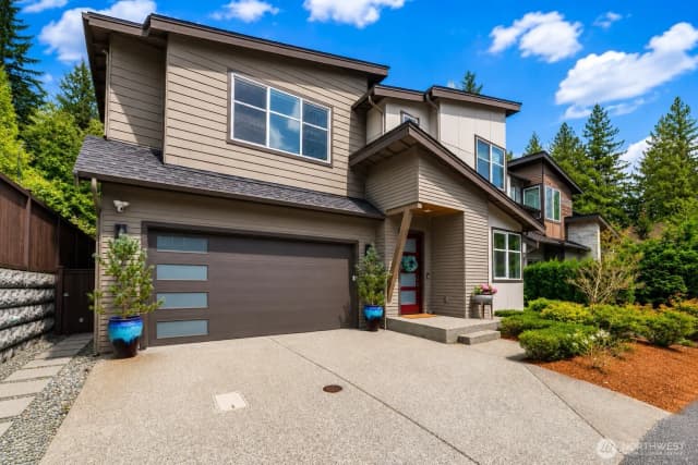 Property photo for 24387 Ne 24th Street, Sammamish