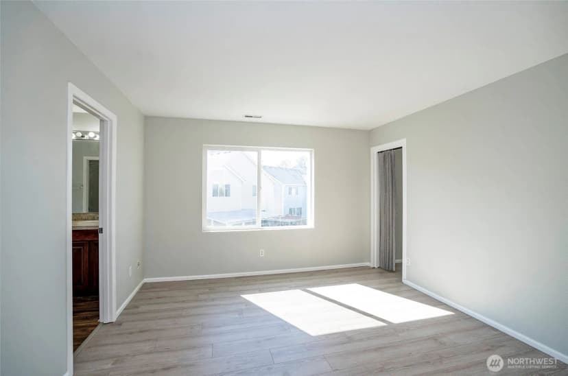 Property photo for 4020 Tribute Avenue E, Fife photo 16