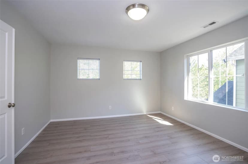 Property photo for 4020 Tribute Avenue E, Fife photo 23