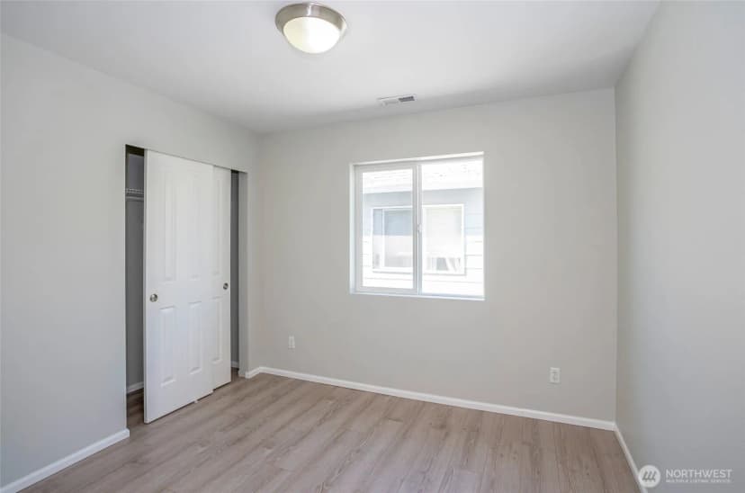 Property photo for 4020 Tribute Avenue E, Fife photo 24