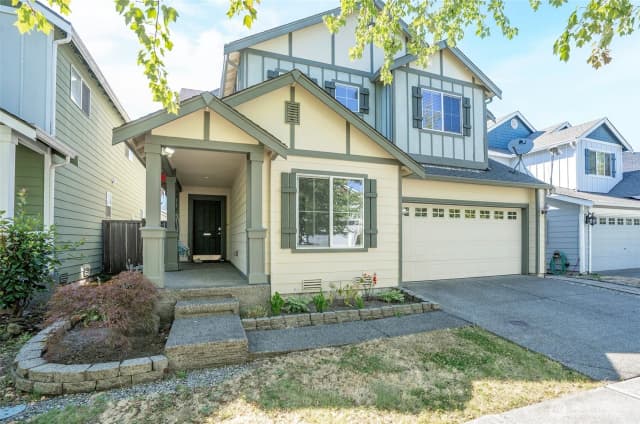 Property photo for 4020 Tribute Avenue E, Fife photo 2