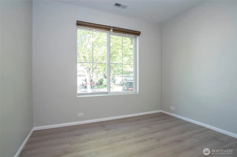 Property photo for 4020 Tribute Avenue E, Fife photo 14