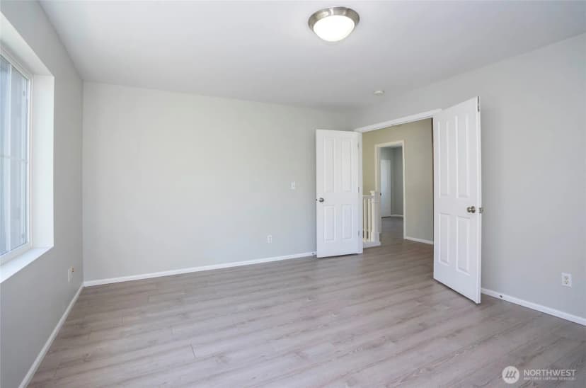 Property photo for 4020 Tribute Avenue E, Fife photo 21