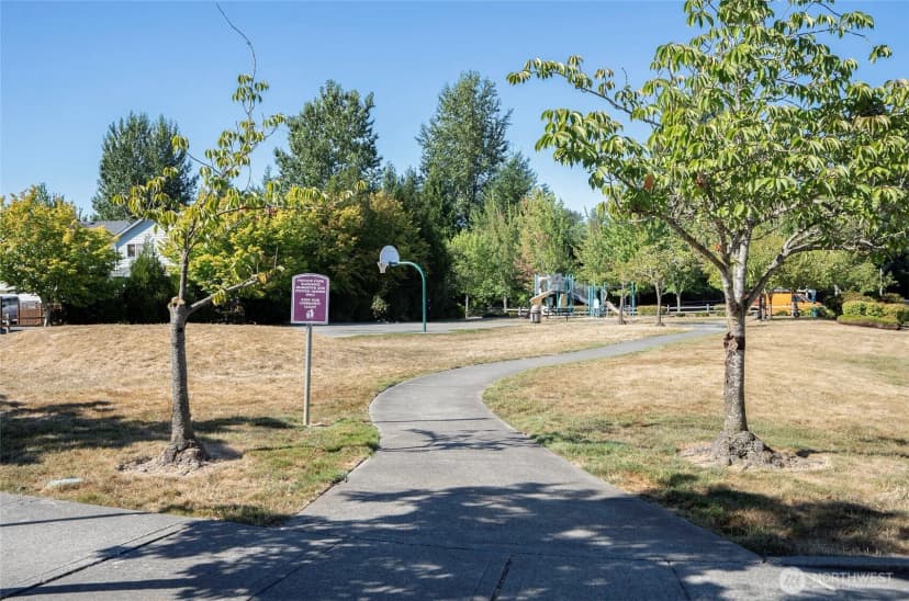 Property photo for 4020 Tribute Avenue E, Fife photo 36
