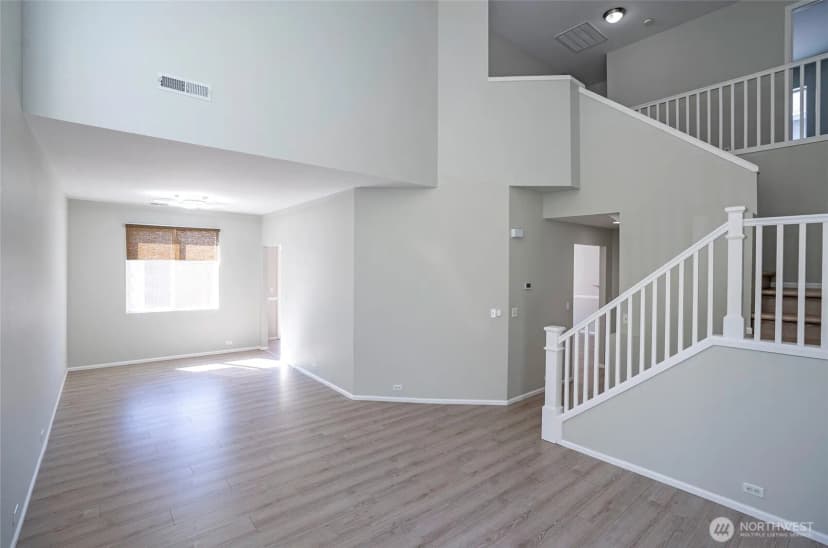 Property photo for 4020 Tribute Avenue E, Fife photo 5