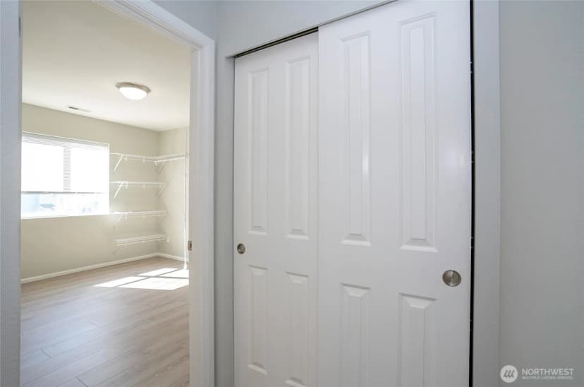 Property photo for 4020 Tribute Avenue E, Fife photo 25