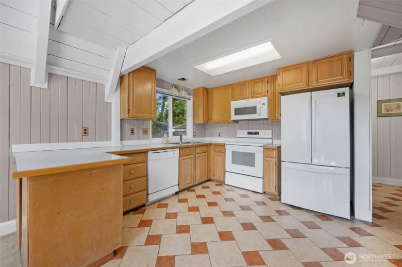 Property photo for 1010 Dyer Road, Sultan photo 14