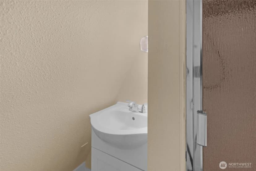 Property photo for 1010 Dyer Road, Sultan photo 28