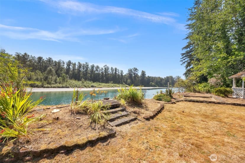 Property photo for 1010 Dyer Road, Sultan photo 33