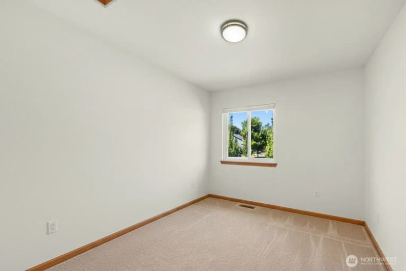 Property photo for 2804 124th Avenue Ne, Lake Stevens photo 17