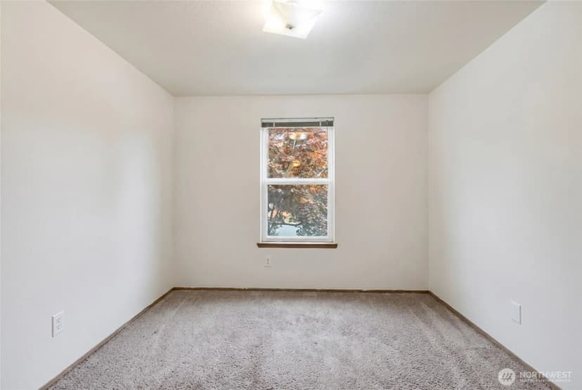 Property photo for 35311 19th Avenue Sw, Federal Way photo 22