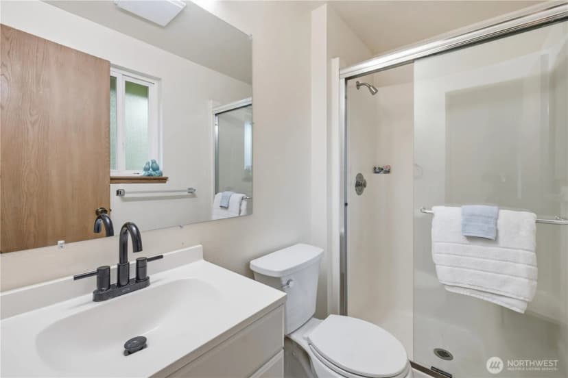 Property photo for 35311 19th Avenue Sw, Federal Way photo 20