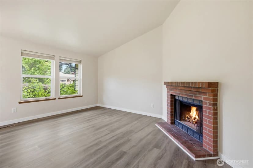 Property photo for 35311 19th Avenue Sw, Federal Way photo 5