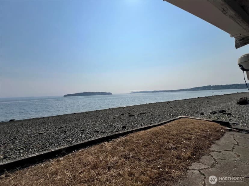 Property photo for 1239 Colchester Drive E, Port Orchard photo 15