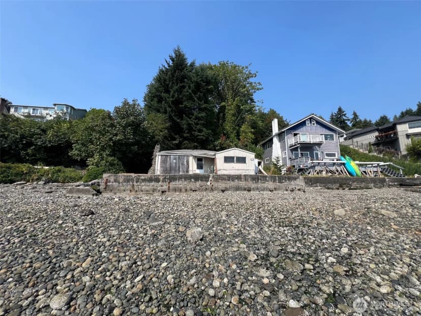 Property photo for 1239 Colchester Drive E, Port Orchard photo 13