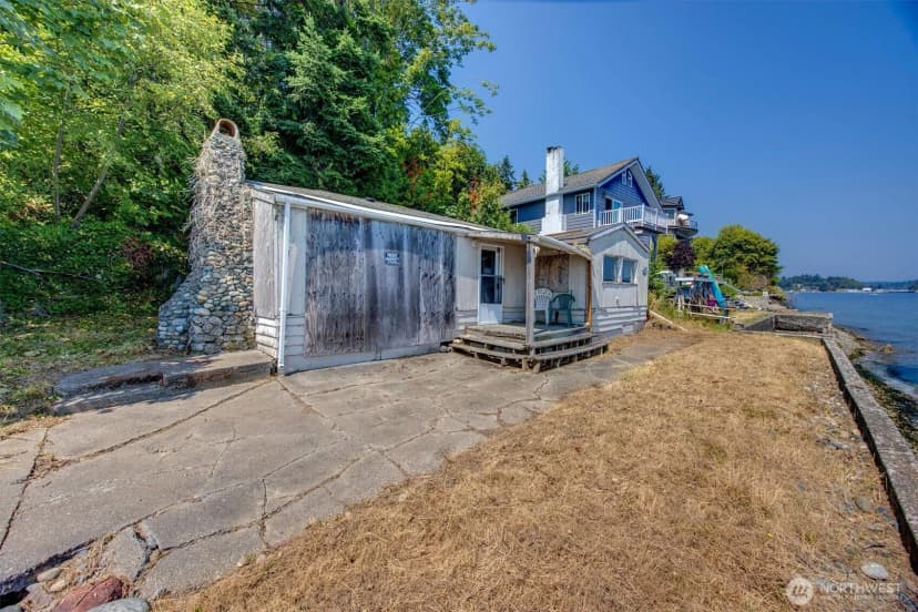 Property photo for 1239 Colchester Drive E, Port Orchard photo 8