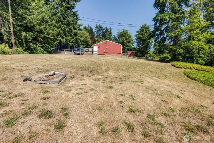 Property photo for 1239 Colchester Drive E, Port Orchard photo 22