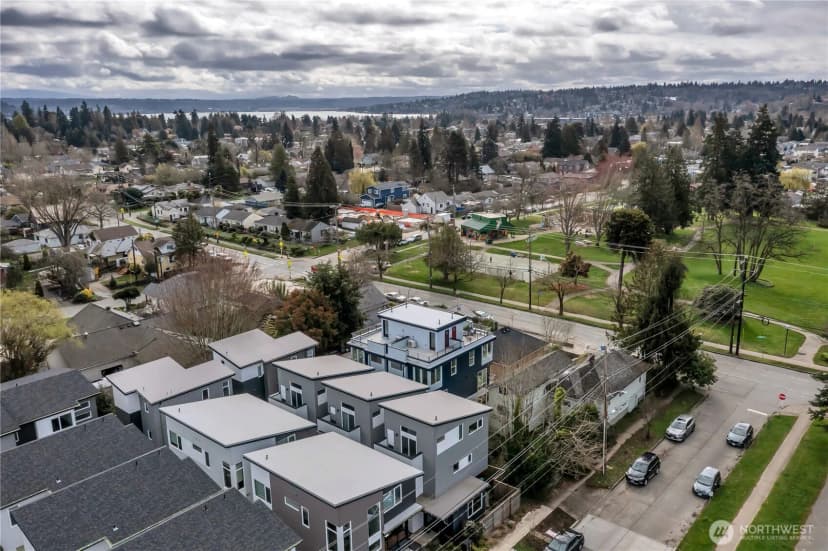 Property photo for 4404 S Othello Street #c, Seattle photo 20