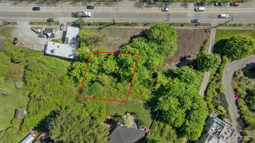 Property photo for 23 Xx Harbor Avenue Sw, Seattle photo 23