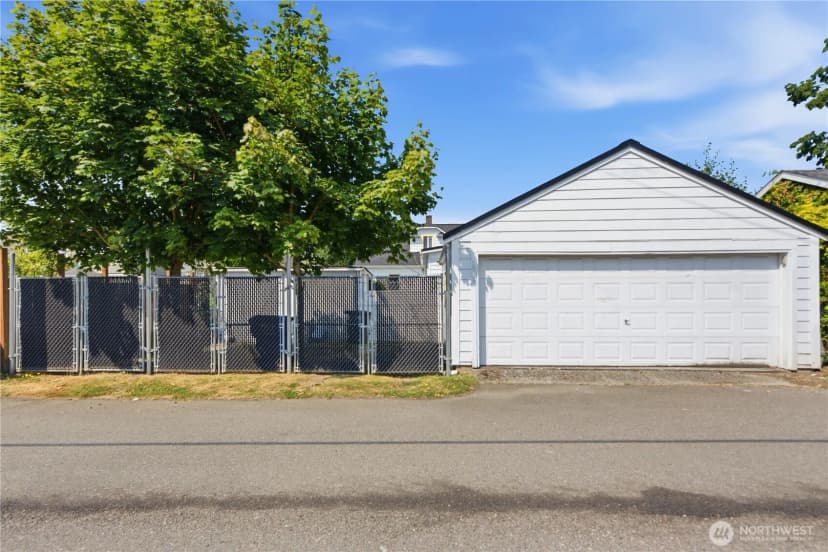 Property photo for 1515 Lombard Avenue, Everett photo 32