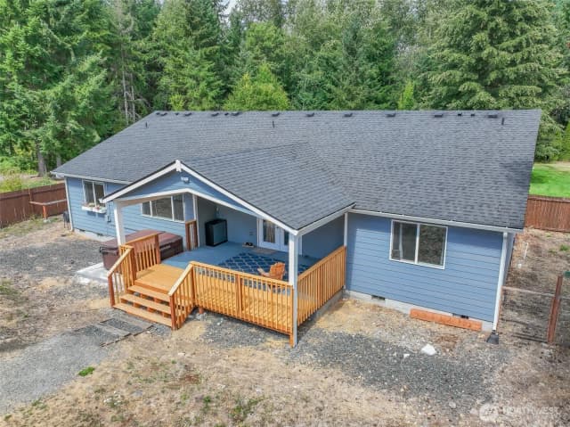 Property photo for 13915 Tomcat Lane Se, Yelm photo 4