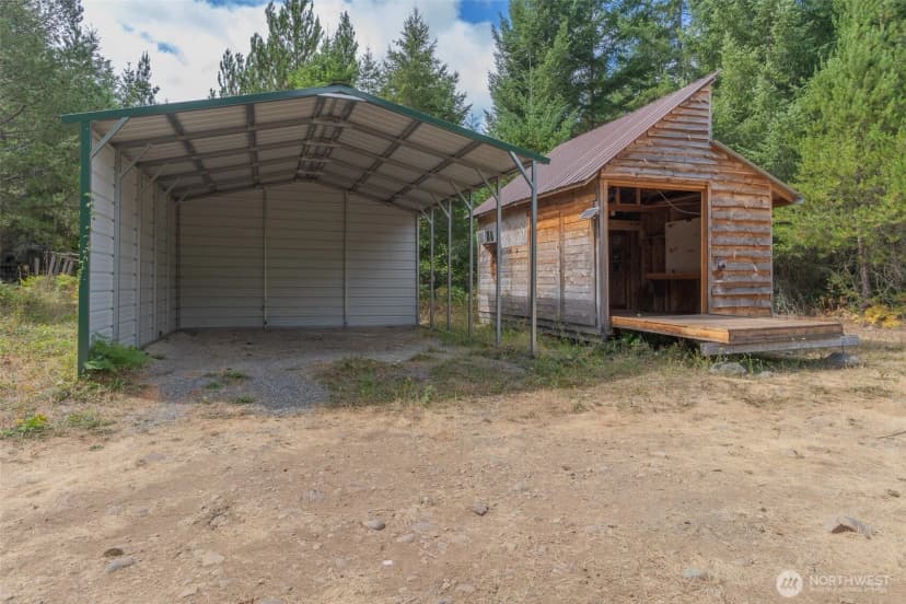 Property photo for 13915 Tomcat Lane Se, Yelm photo 29