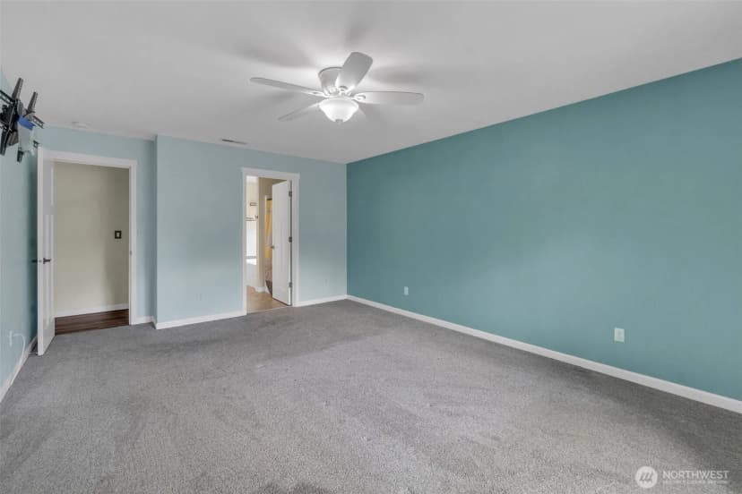 Property photo for 13915 Tomcat Lane Se, Yelm photo 15
