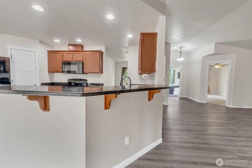 Property photo for 13915 Tomcat Lane Se, Yelm photo 10