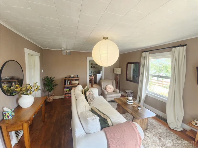Property photo for 215 W Motor Avenue, Port Angeles photo 10