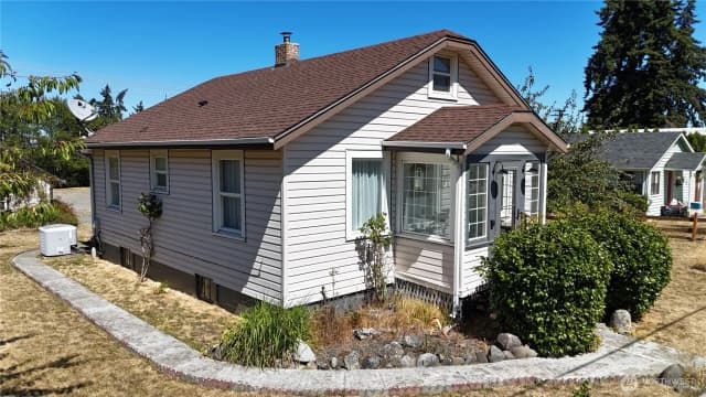 Property photo for 215 W Motor Avenue, Port Angeles