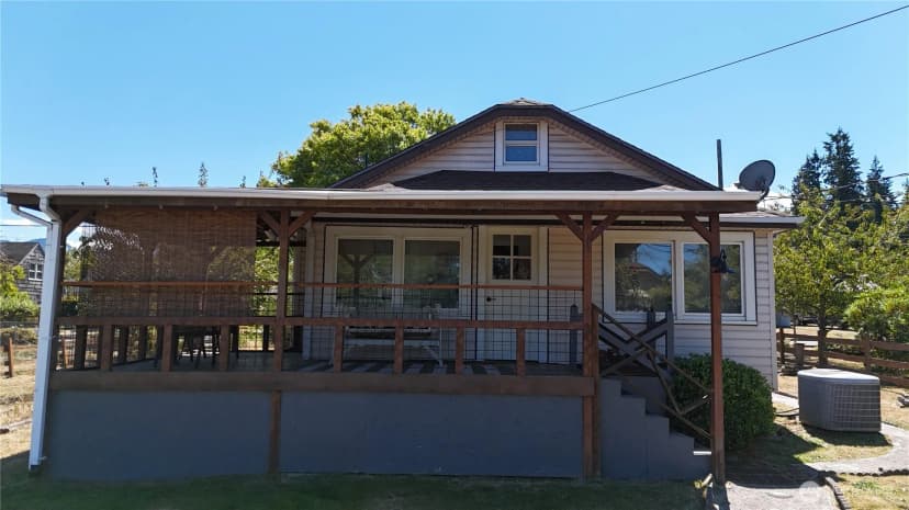 Property photo for 215 W Motor Avenue, Port Angeles photo 28