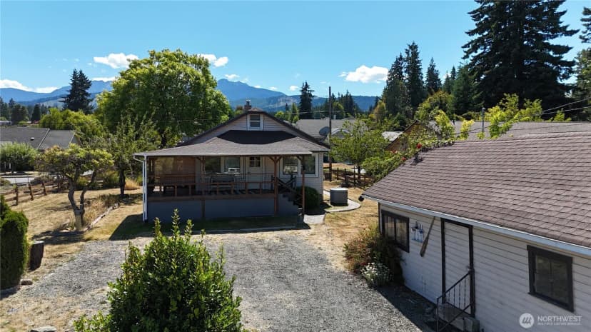 Property photo for 215 W Motor Avenue, Port Angeles photo 30