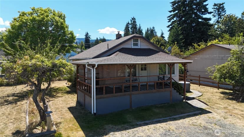 Property photo for 215 W Motor Avenue, Port Angeles photo 29