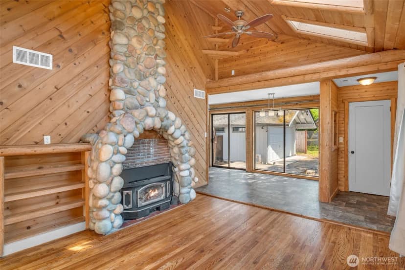 Property photo for 31940 W Morrison Street, Carnation photo 5